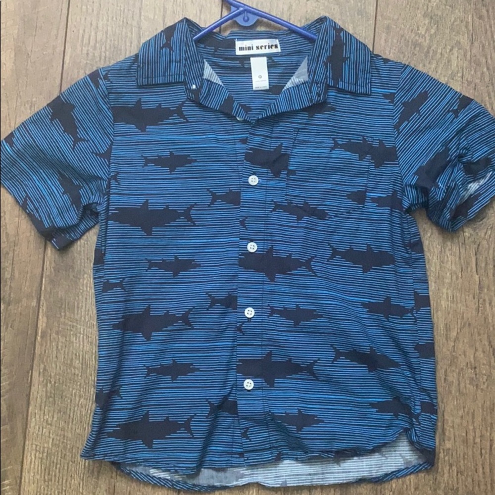 Button Up Shirt size 5 years old